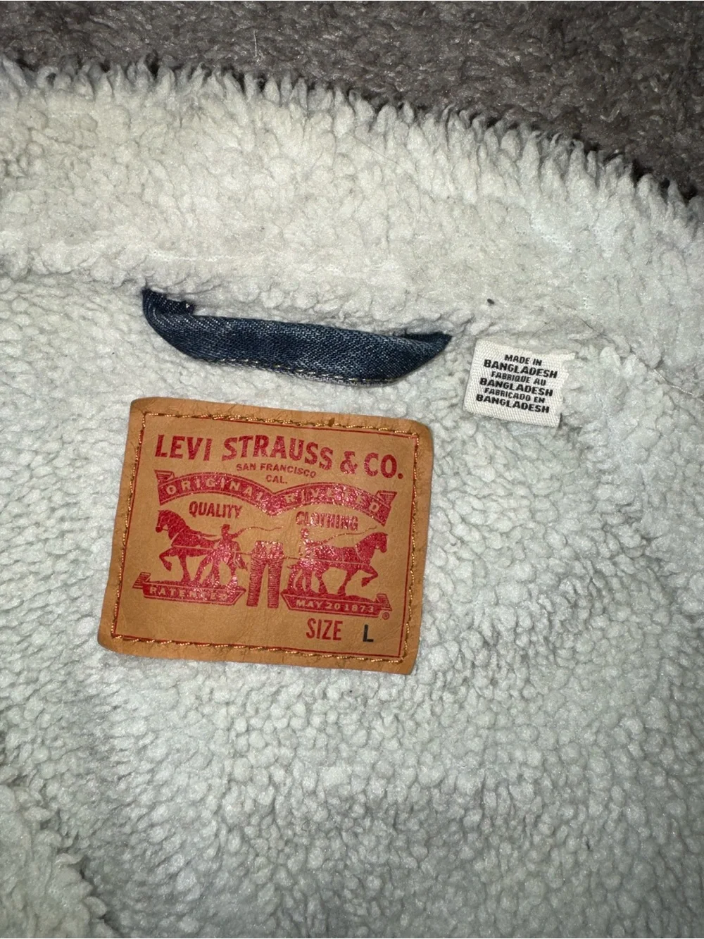 Levi's Dark Blue Denim Sherpa Jacket with Cream Lining
